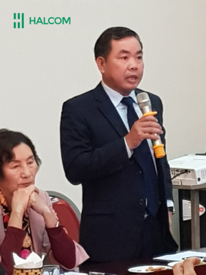Ảnh 1: Chủ tịch Công ty CP Halcom Việt nam phát biểu tại Tọa đàm